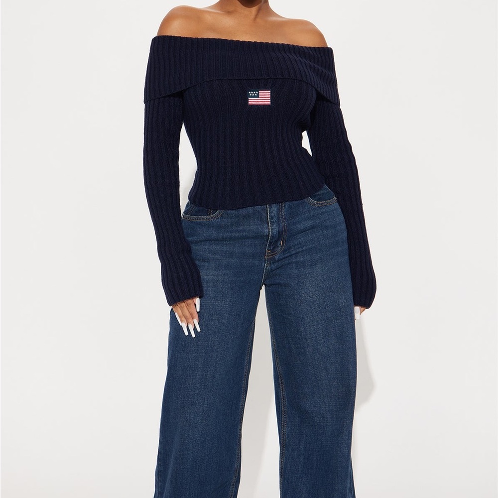 New Fashion Nova Navy Off-Shoulder Flag Detail Sweater Size Medium